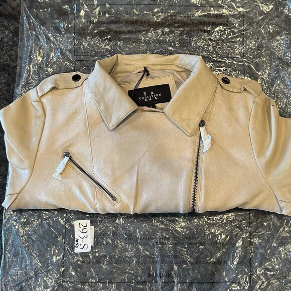 NWT! LA Coalition Women’s Sz Sm Faux Suede Long Sleeve Faux Pockets Zip Jacket - Picture 15 of 15